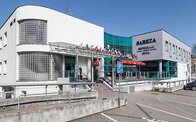 Sareza Hotel